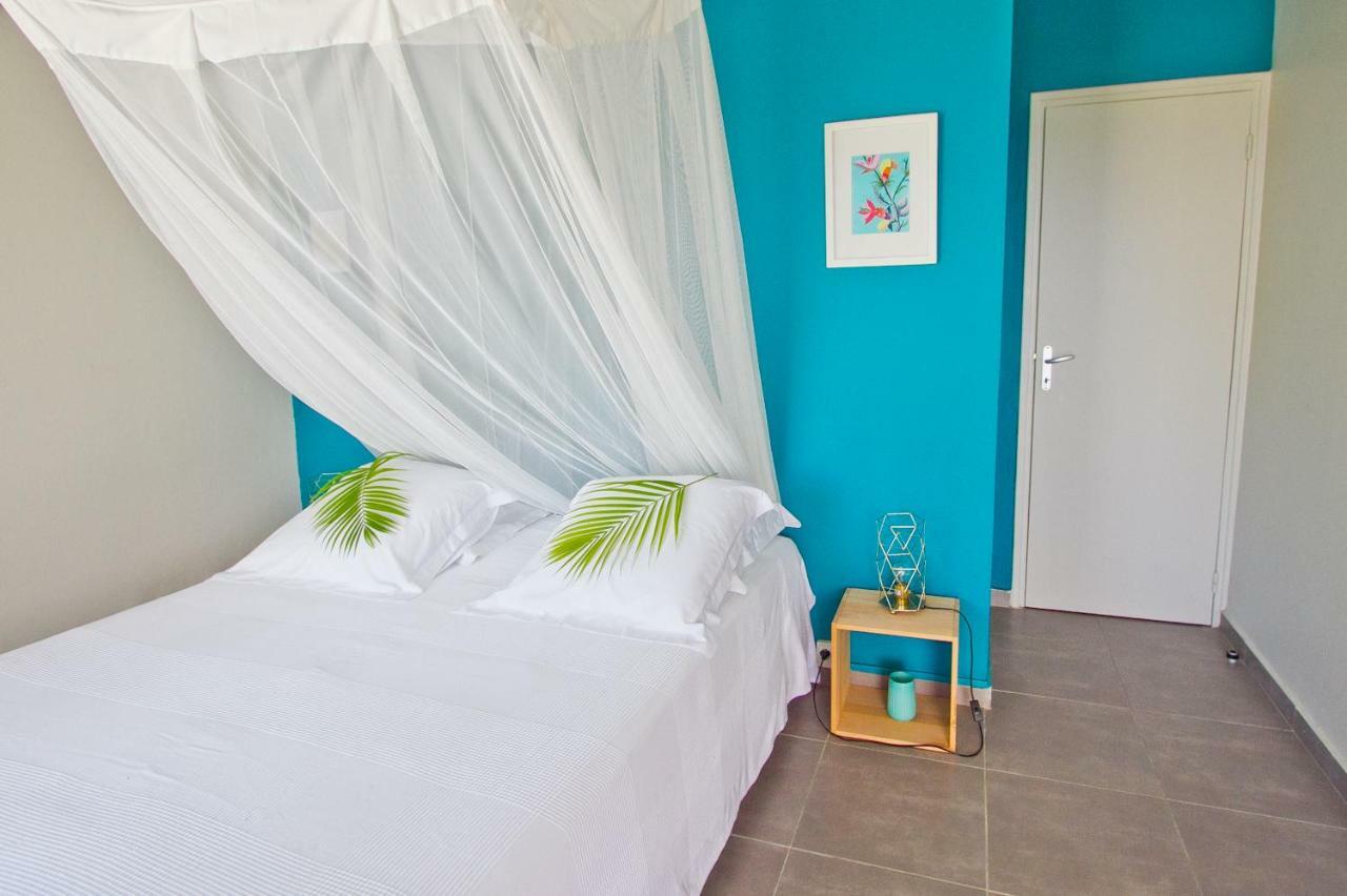 Appartement Duplex Vue Mer Jacuzzi Prive Deshaies Bagian luar foto