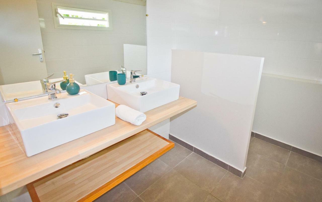 Appartement Duplex Vue Mer Jacuzzi Prive Deshaies Bagian luar foto